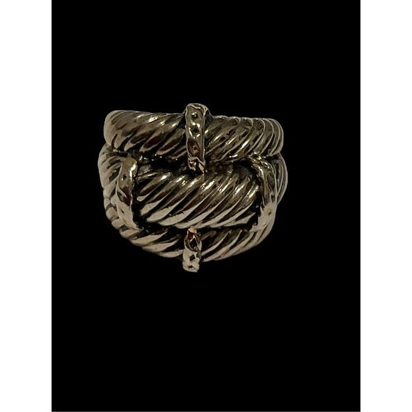 Twisted Ring  - Picture 1 of 8
